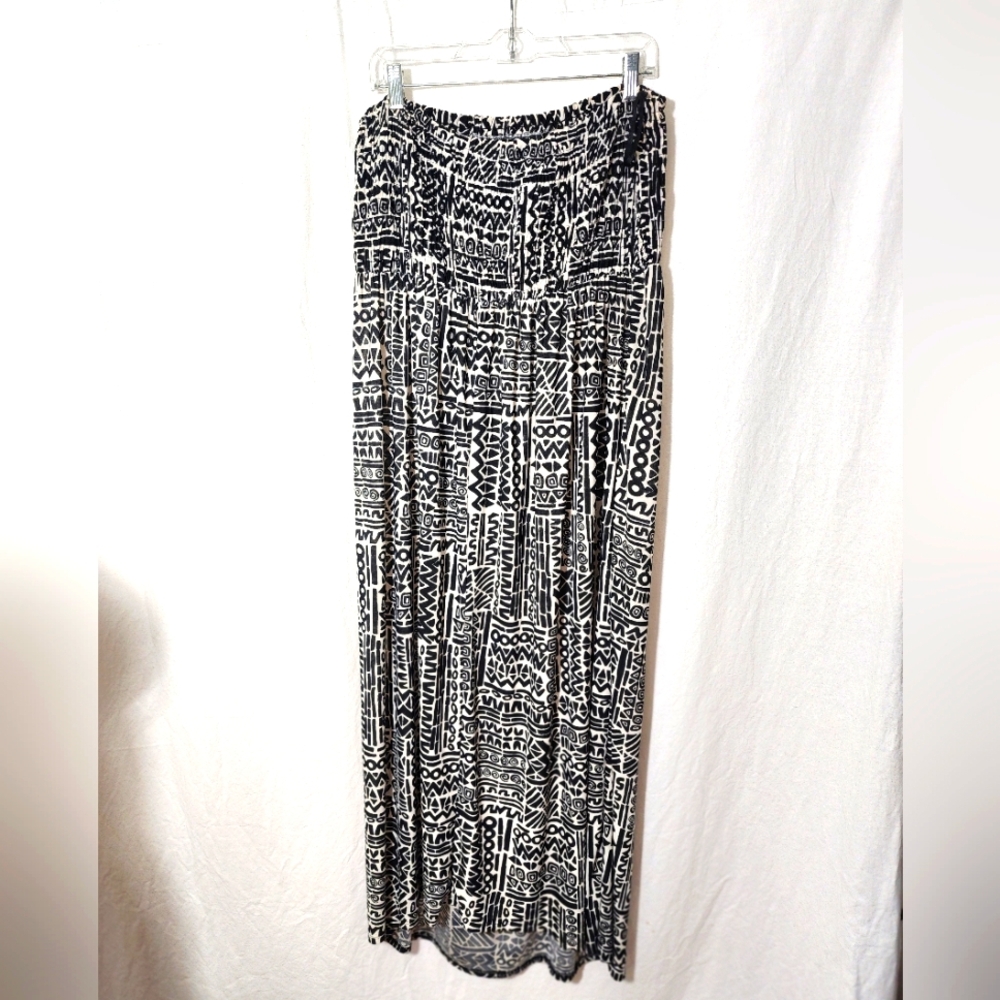 RAPSODY Black & White Strapless Maxi Dress